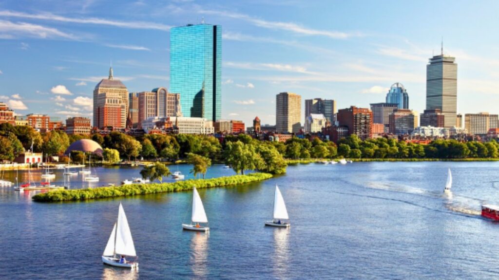 How to Enjoy Boston’s Busy Streets Without the Stress of Driving Yourself